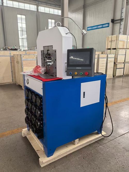 Latest company news about 3 Inch PLC Control Systerm Touch screen + quick change Hose crimping machine for client visiting and making the order