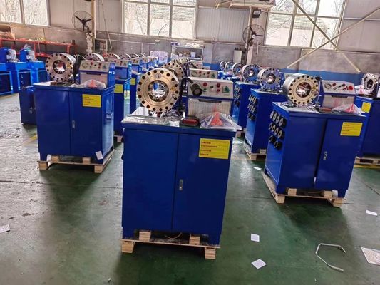 200 Pcs/H Rubber Hose Crimping Machine With 860*640*1300 Mm 600T Crimping Force