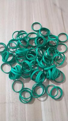 Compression Molding WF Rings With 16-30 N/Mm Tear Strength With FKM Material