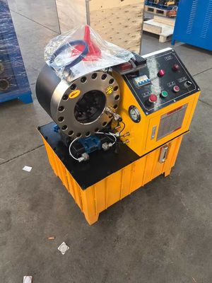 Yellow Color DX68 Finn Power Hose Crimper 600T High Accuracy With Big Power