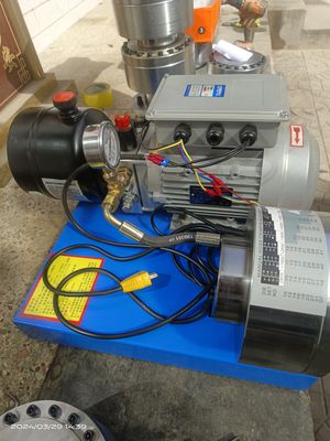 2.2 KW 220V Hydraulic Hose Crimping Machine with 1/4 Inch to 1 Inch Crimping Range for 6-25mm Hoses and 7 Dies