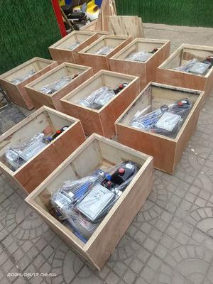 Electric 220V Hydraulic Hose Crimping Machine with 1 Inch Crimping Range for 6-25mm Hoses and 2.2KW Power