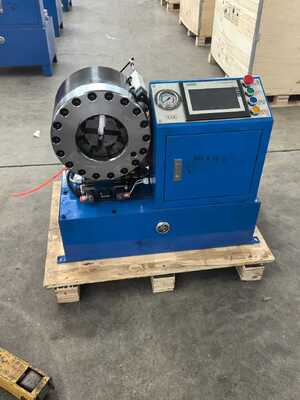 2.5 Inch Hydraulic Hose Crimping Machine with Fast Change Mould Tool and 10 Interchangeable Dies for Versatile Crimping