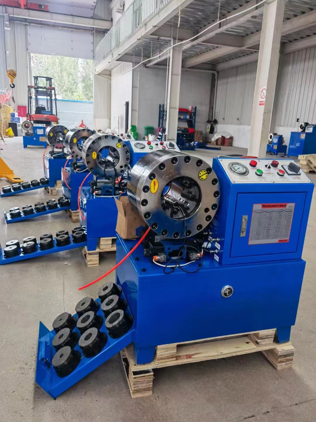 DX68 Hydraulic Pipe Press Machine 651mm Maquinas Para Prensar Mangueras Hidraulicas